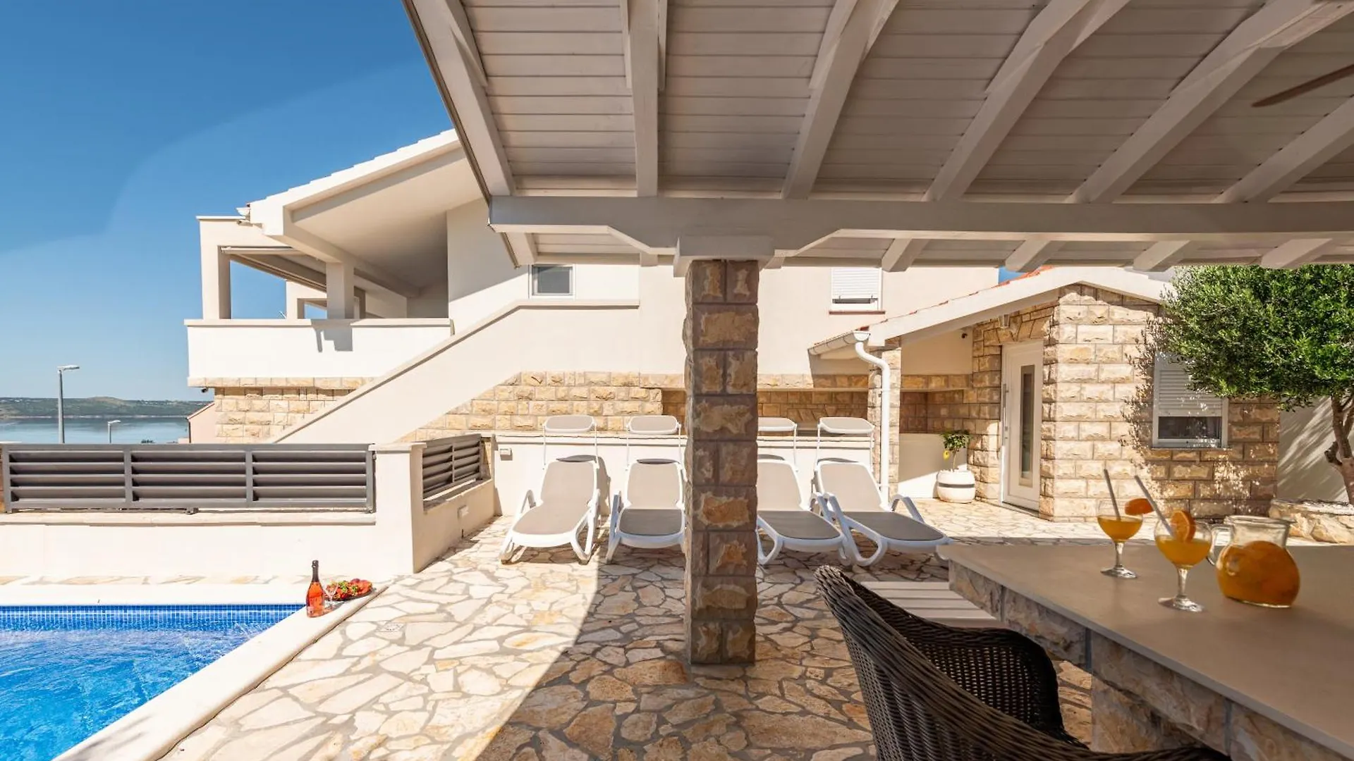 Apartmant Shine Luxury Maslenica