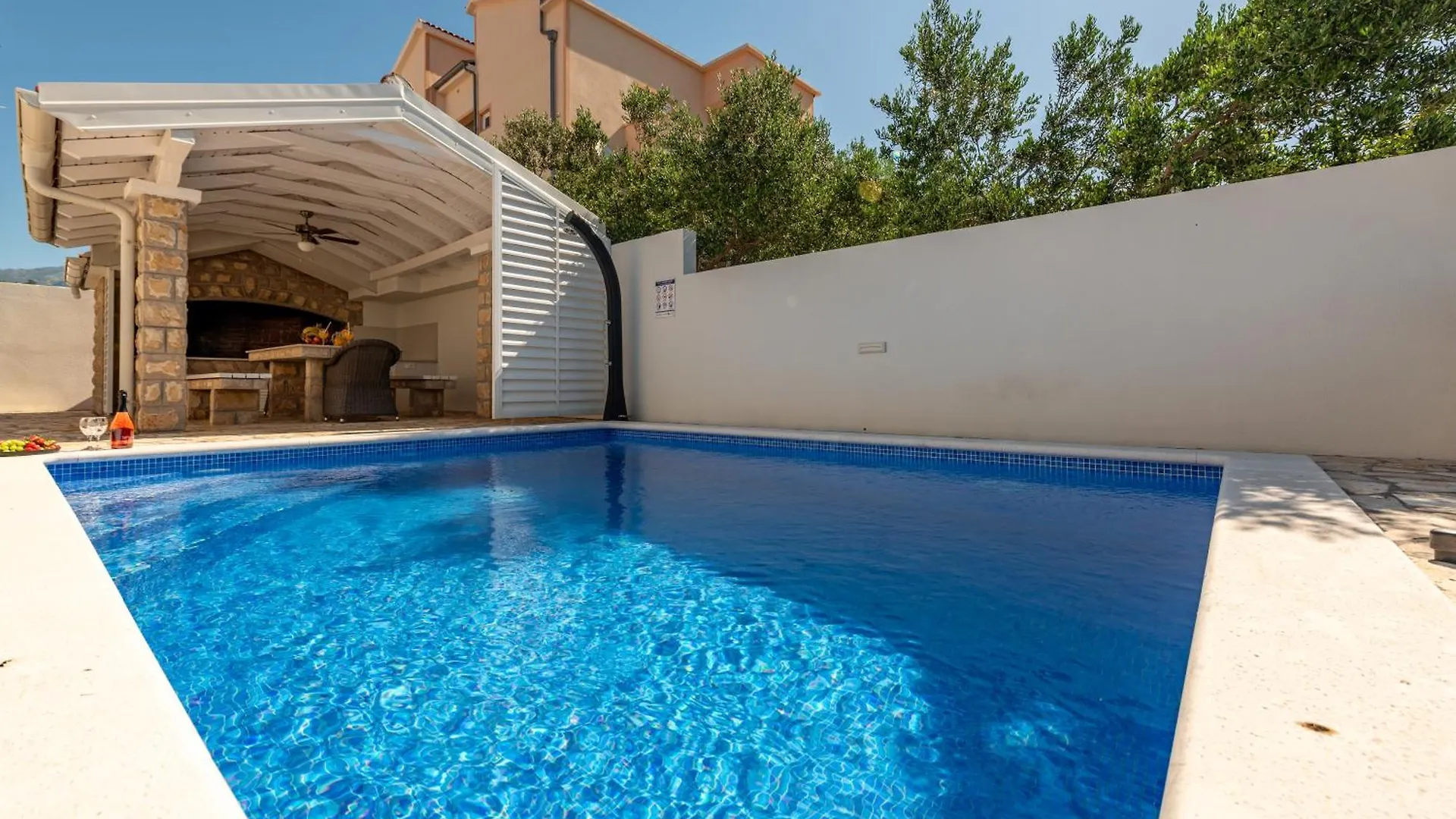 Apartmant Shine Luxury Maslenica 0*,