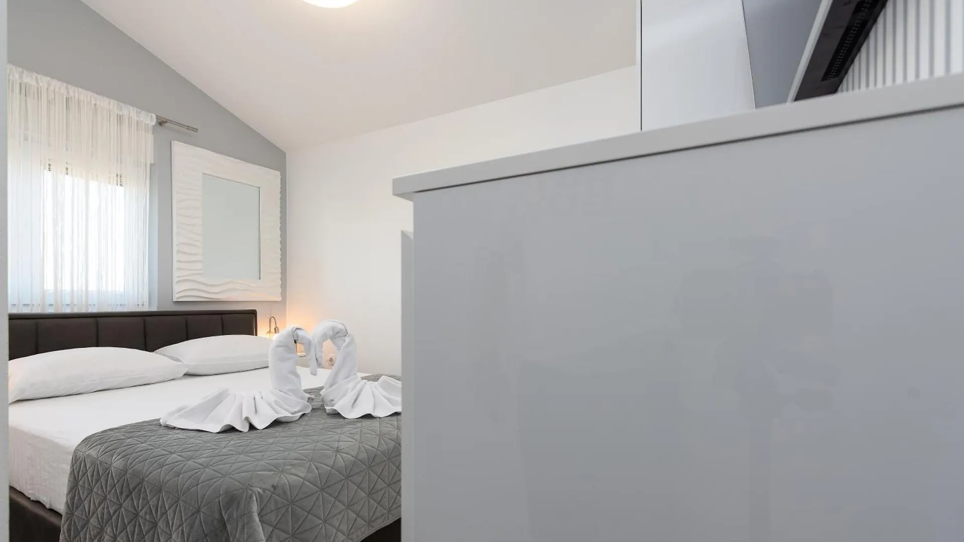Apartmant Shine Luxury Maslenica 0*,