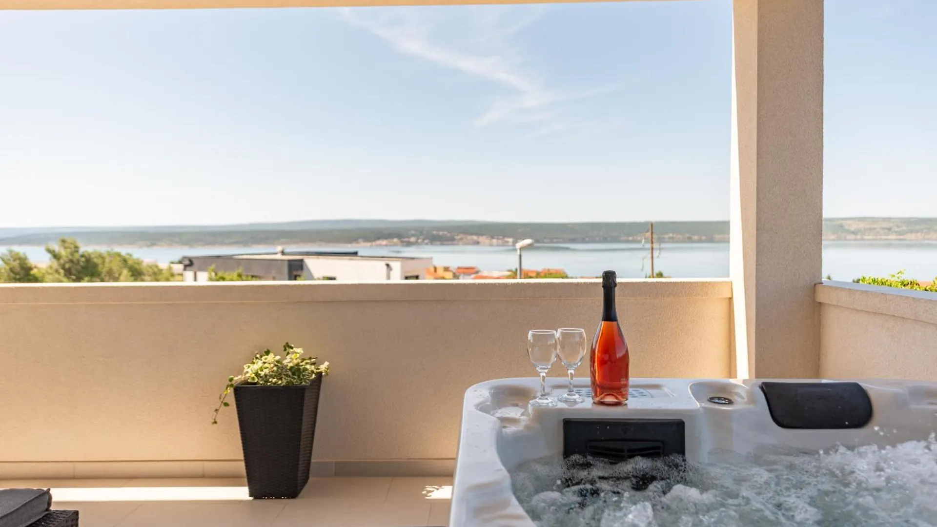 Apartmant Shine Luxury Maslenica 0*,  Κροατία